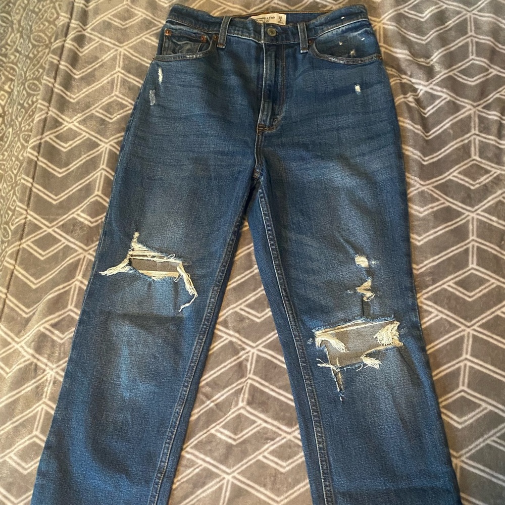 Womens Abercrombie straight ultra high rise jeans SZ 2LONG